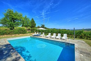 Pool - Villa Scerfia by MMega (Pergine Valdarno)