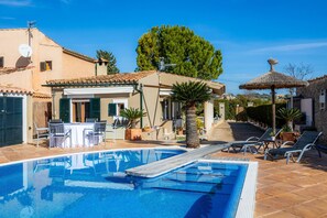 Pool - Country House 'Son Macia' with Mountain View, Wi-Fi and Air Conditioning (Selva)