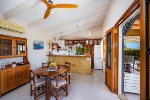 Dining - Country House 'Son Macia' with Mountain View, Wi-Fi and Air Conditioning (Selva)