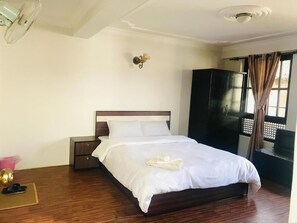 Soundproofing, free WiFi - Hotel Little Buddha Inn  (Kathmandu)