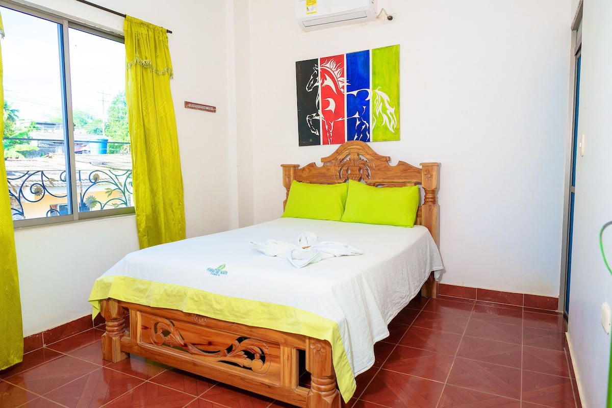 Economy Room | 10 bedrooms, free WiFi