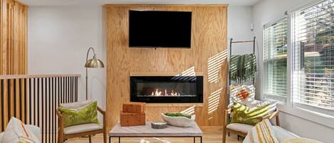 TV connectée, cheminée