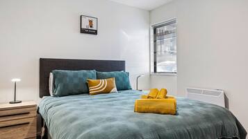 1 bedroom, iron/ironing board, WiFi, bed sheets