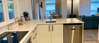 Kaikōura eMotel - Two Bedroom Suite