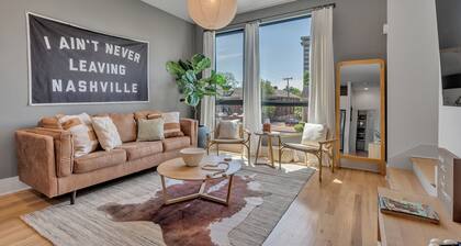 NEW Charming Home in the Heart of Nashville