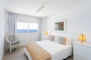 5 bedrooms, iron/ironing board, WiFi, bed sheets - Home2Book Stunning Sea Views House, Private Pool (Las Caletillas)