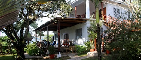 Extérieur