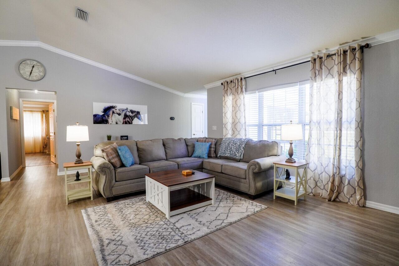 TV, fireplace, offices, printers