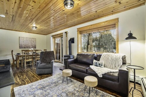 Bear Creek Six; Dog Friendly Estes Park condo-6147