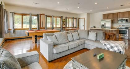 Boats and Coves Unit 2 / Lots of Boat parking