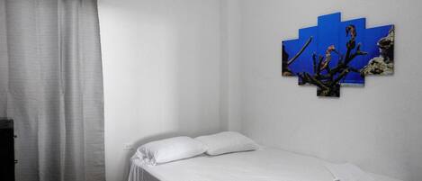 6 間睡房、免費 Wi-Fi、床單