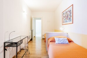 2 Schlafzimmer, Bügeleisen/Bügelbrett, Internetzugang