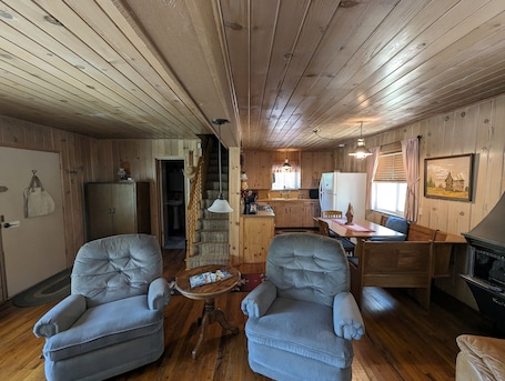 TV. The Moore's Cabin