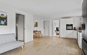 Smart TV - Gorgeous home in Melby with WiFi (Melby)