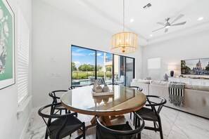 Interior - Liberty Luxor: Private Pool, Free Water Park, Golf View (Kissimmee)