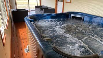 Standard-Ferienhaus | Eigener Whirlpool
