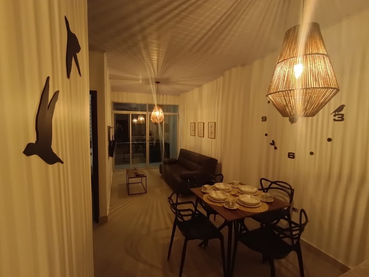 2 bedrooms, premium bedding, down comforters, pillowtop beds