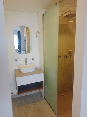 Towels, soap, toilet paper - Muy cerca al aeropuerto y a la playa! (Cartagena de Indias)