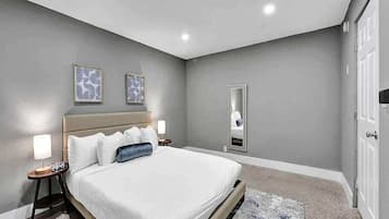 1 habitación, tabla de planchar con plancha, cuna de viaje y wifi
