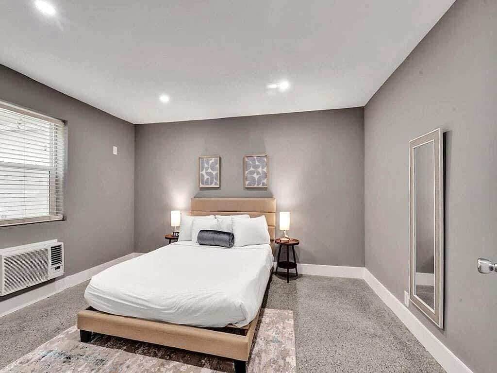 1 bedroom, iron/ironing board, travel crib, WiFi