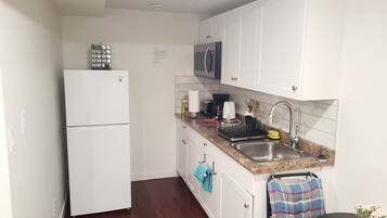 Microwave, stovetop