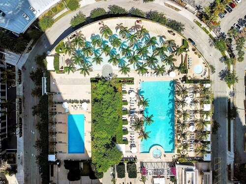 Breathtaking Miami Four Seasons