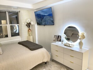 2 bedrooms, WiFi, bed sheets - Stylish luxury 2 bedroom. Easy Path train to NYC (Jersey City)