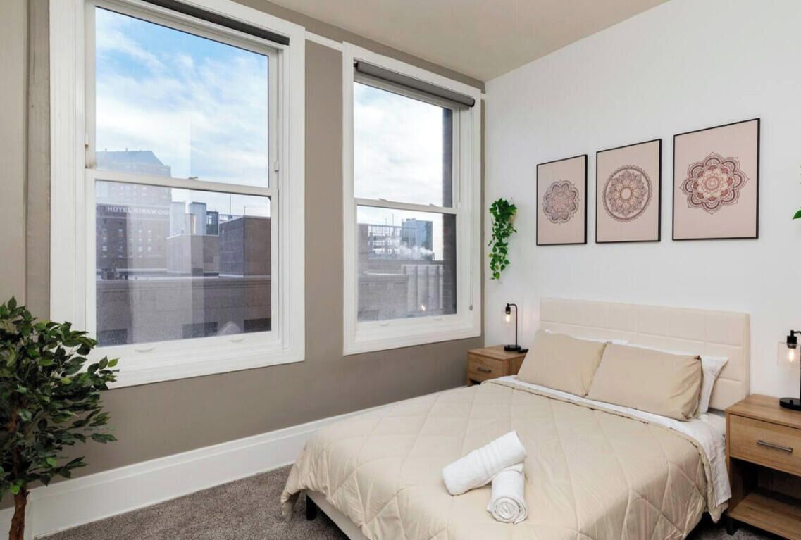 Desk, iron/ironing board, free WiFi, bed sheets