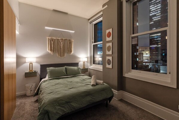 Desk, iron/ironing board, free WiFi, bed sheets