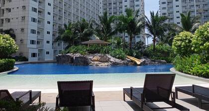 Shore Residences Stays by PBYY