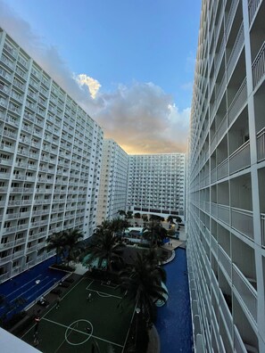 Room amenity - Shore Residences Stays by PBYY (Pasay)