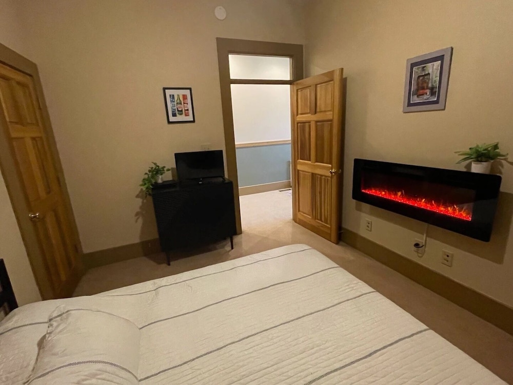 The Top Shelf on the Bourbon Trail in Historical Downtown Versailles