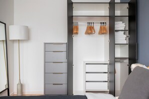 2 bedrooms, iron/ironing board, WiFi, bed sheets - Cool Maisonette 2BR apartment with Elevator by Blueground (Vienna)