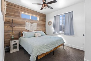 6 bedrooms, iron/ironing board, travel cot, free WiFi