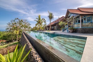 Outdoor pool - BICKERTON ESTATE (Pecatu)