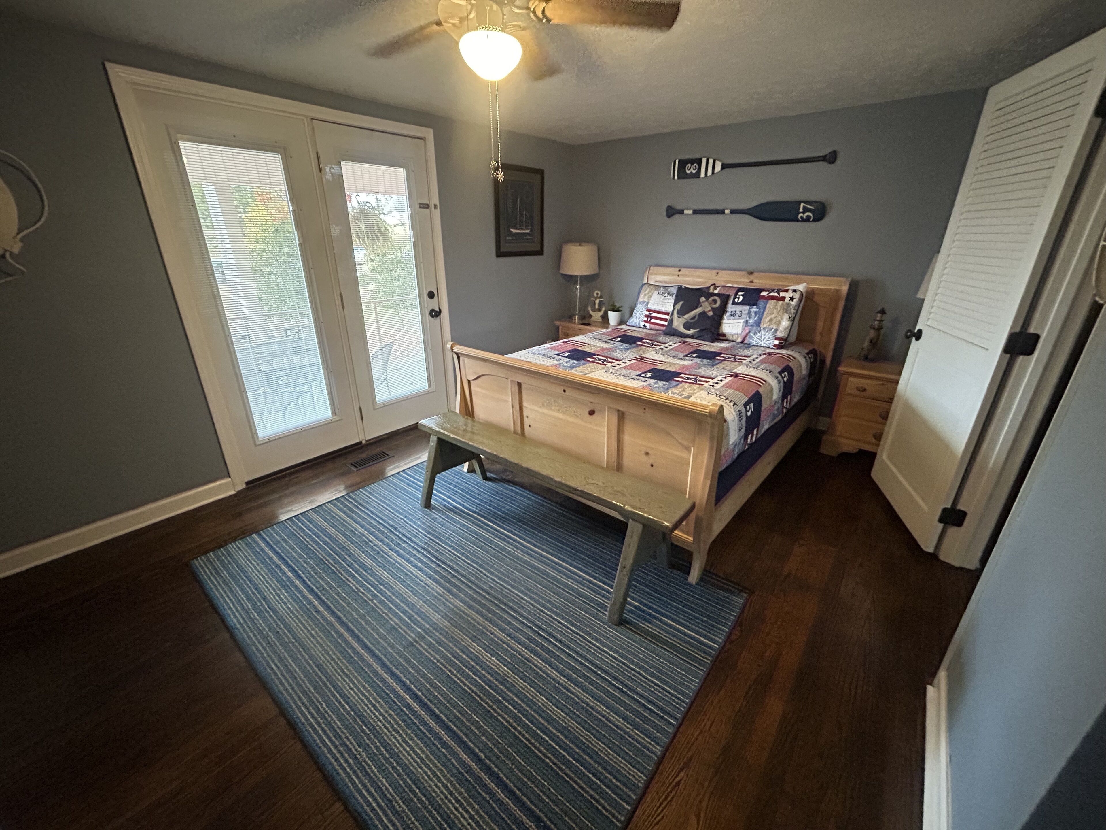 3 Schlafzimmer, Reisekinderbett, kostenloses WLAN, Bettwäsche