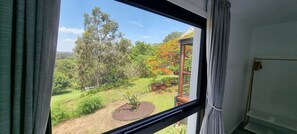 Interior - Serenity View Studio Retreat (West Woombye)