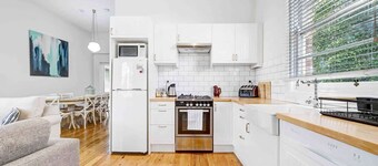 Prince Street Cottage - Pet Friendly