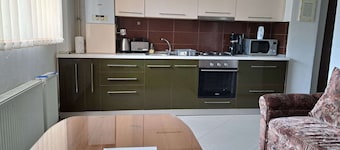 MaryASib  Apartament 3 Camere 72mp 4 Paturi 