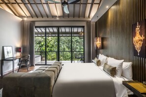 Villa Deluxe, 3 habitaciones, bañera, vistas a la piscina | Vistas del balcón