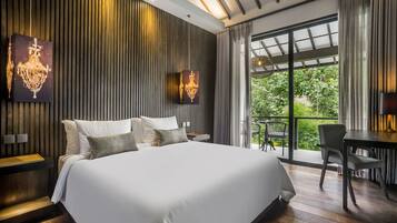 Deluxe Villa, 3 Bedrooms, Bathtub, Pool View | 3 bedrooms, premium bedding, in-room safe, desk