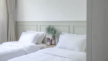 City House | 6 bedrooms, premium bedding, down comforters, desk