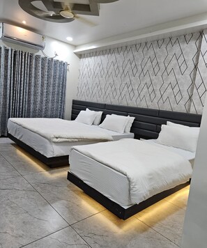 Luxury Three Bedroom | Free WiFi - Annapurna Executive (Tuljapur)