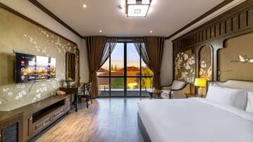 Deluxe Double Room, Balcony | Frette Italian sheets, premium bedding, down comforters, pillowtop beds