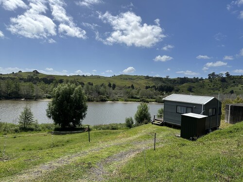 Farm Shack with 5-Star River & Sunset Views