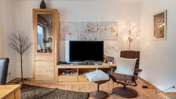 TV, DVD player