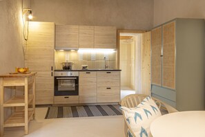 Fridge, microwave, oven, dishwasher - Villa Son Fe in Alcudia By Home Villas 360 (Alcúdia)