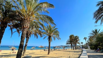 Playa en los alrededores
