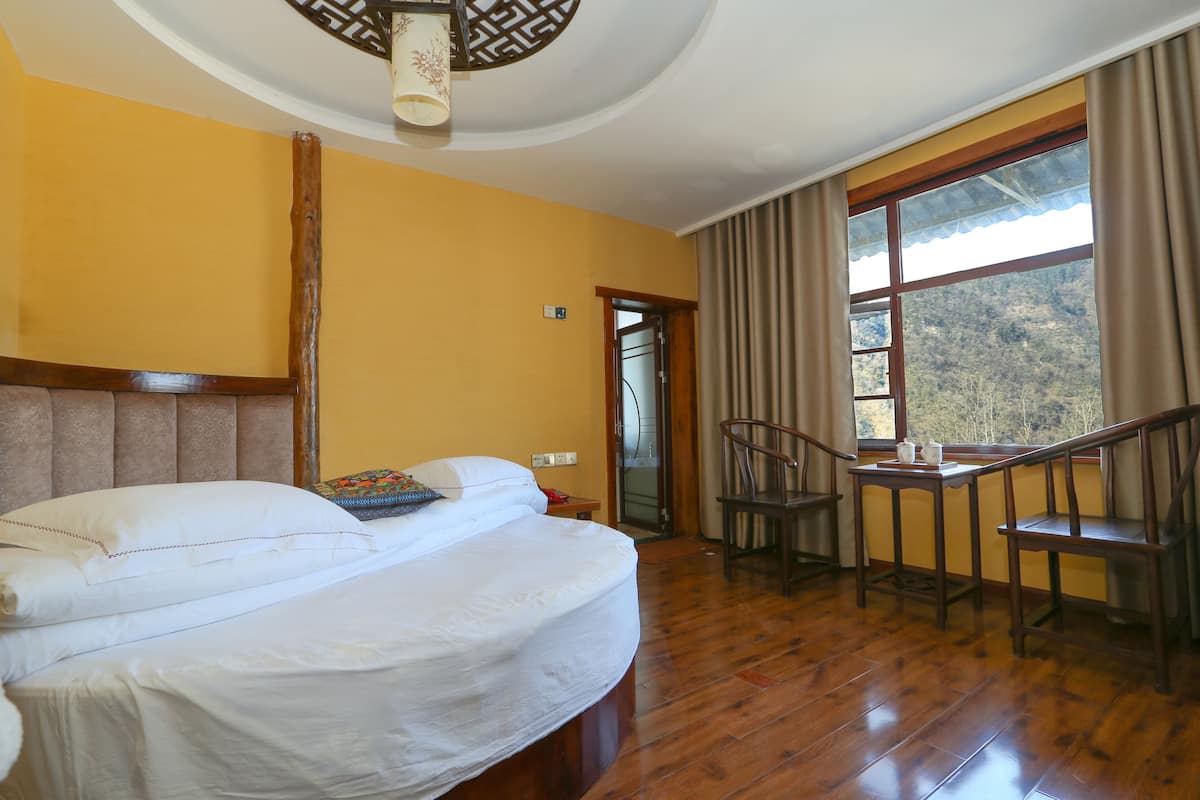 Masa, dizüstü bilgisayar çalışma alanı, ses yalıtımı