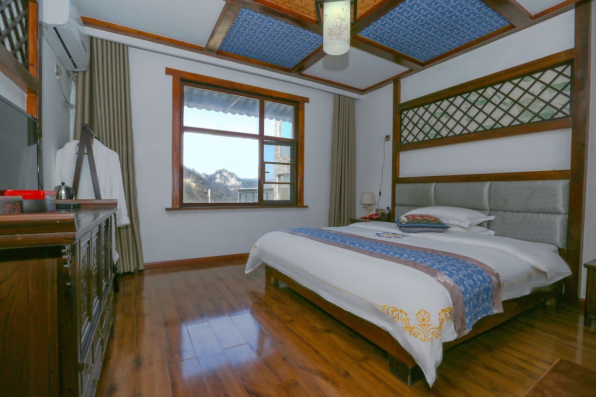 Masa, dizüstü bilgisayar çalışma alanı, ses yalıtımı